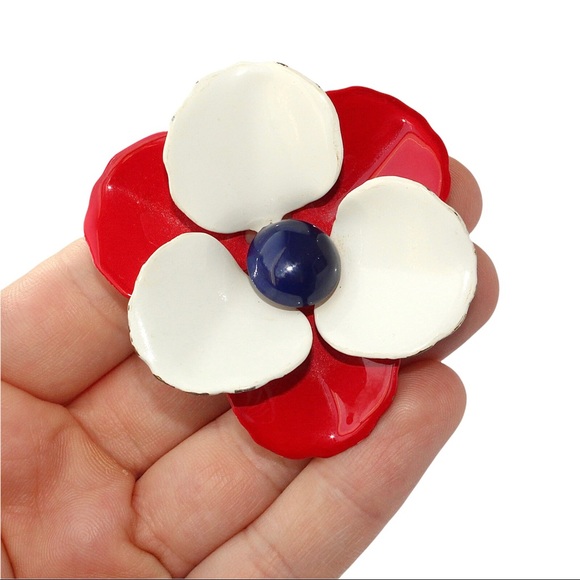 Vintage Patriotic Flower Brooch Red White Blue Enamel Large Floral Retro 1960s - Picture 4 of 5